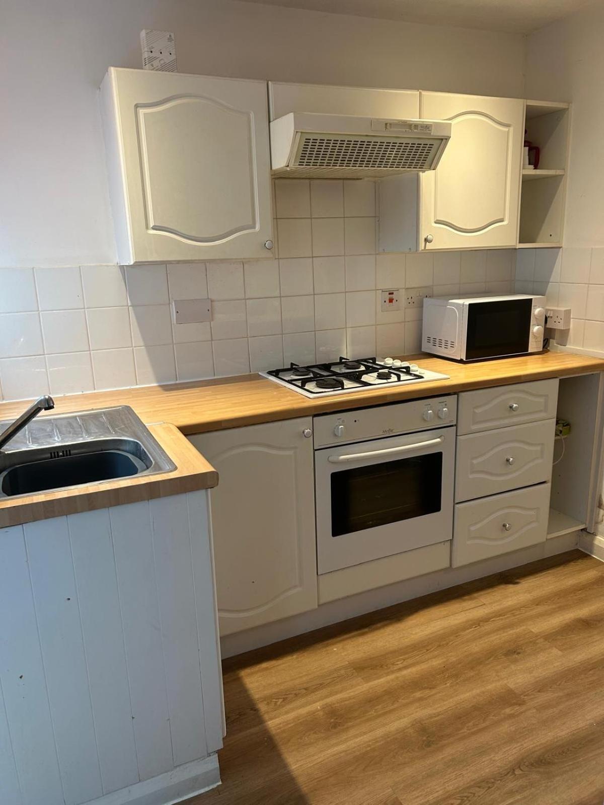 Central Cheltenham House - Sleeps 4/Pet friendly Buitenkant foto